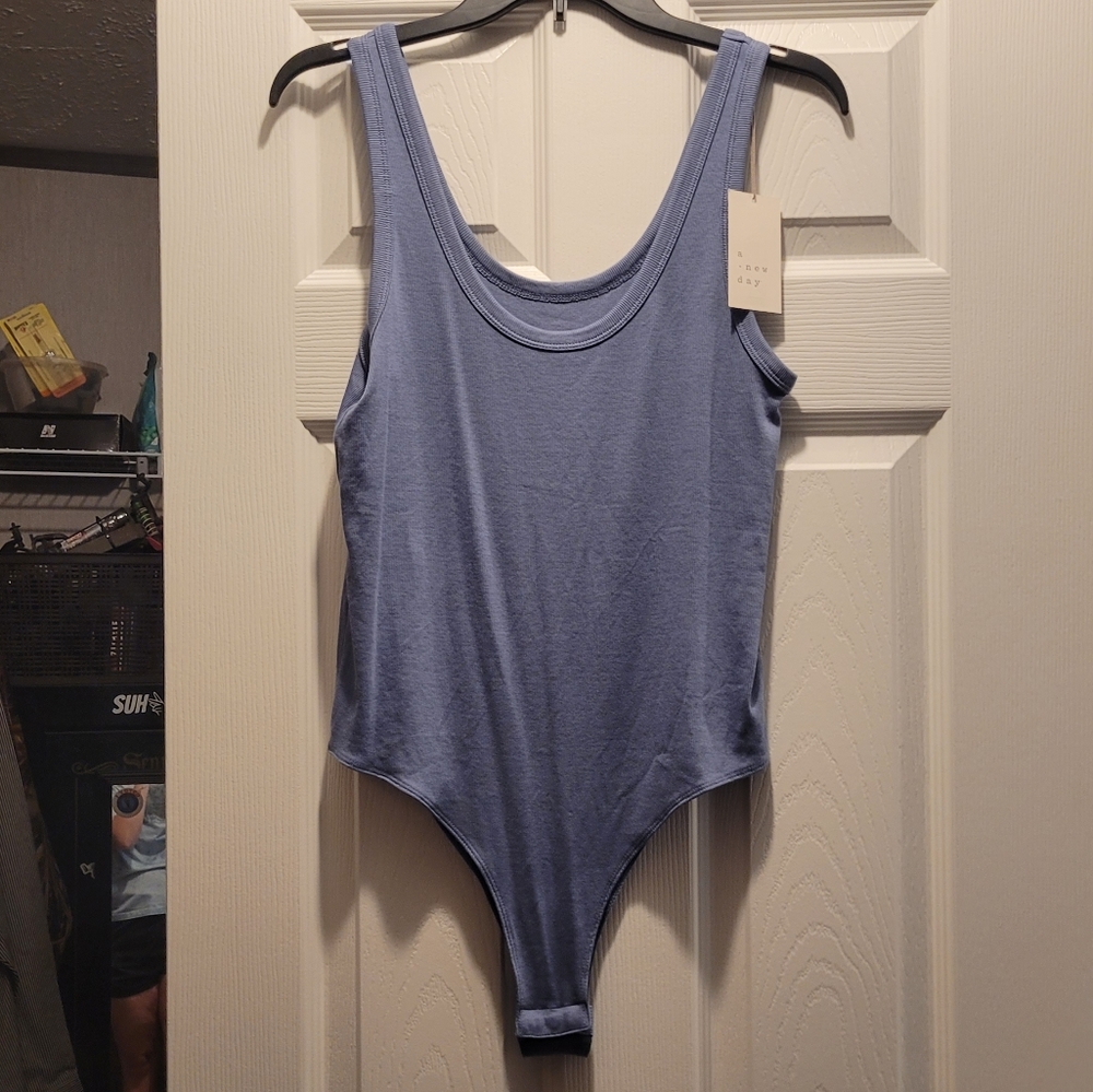 Women's Large Sleeveless Bodysuit